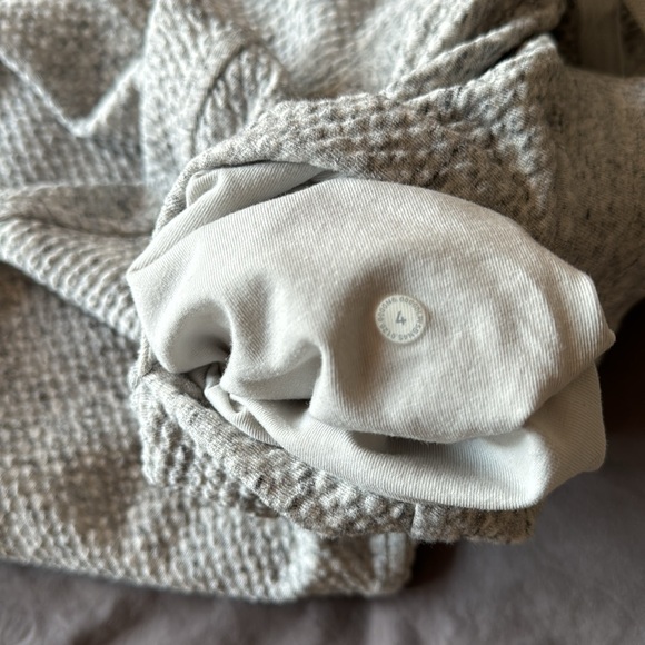 Lululemon bubble jogger - Picture 6 of 6